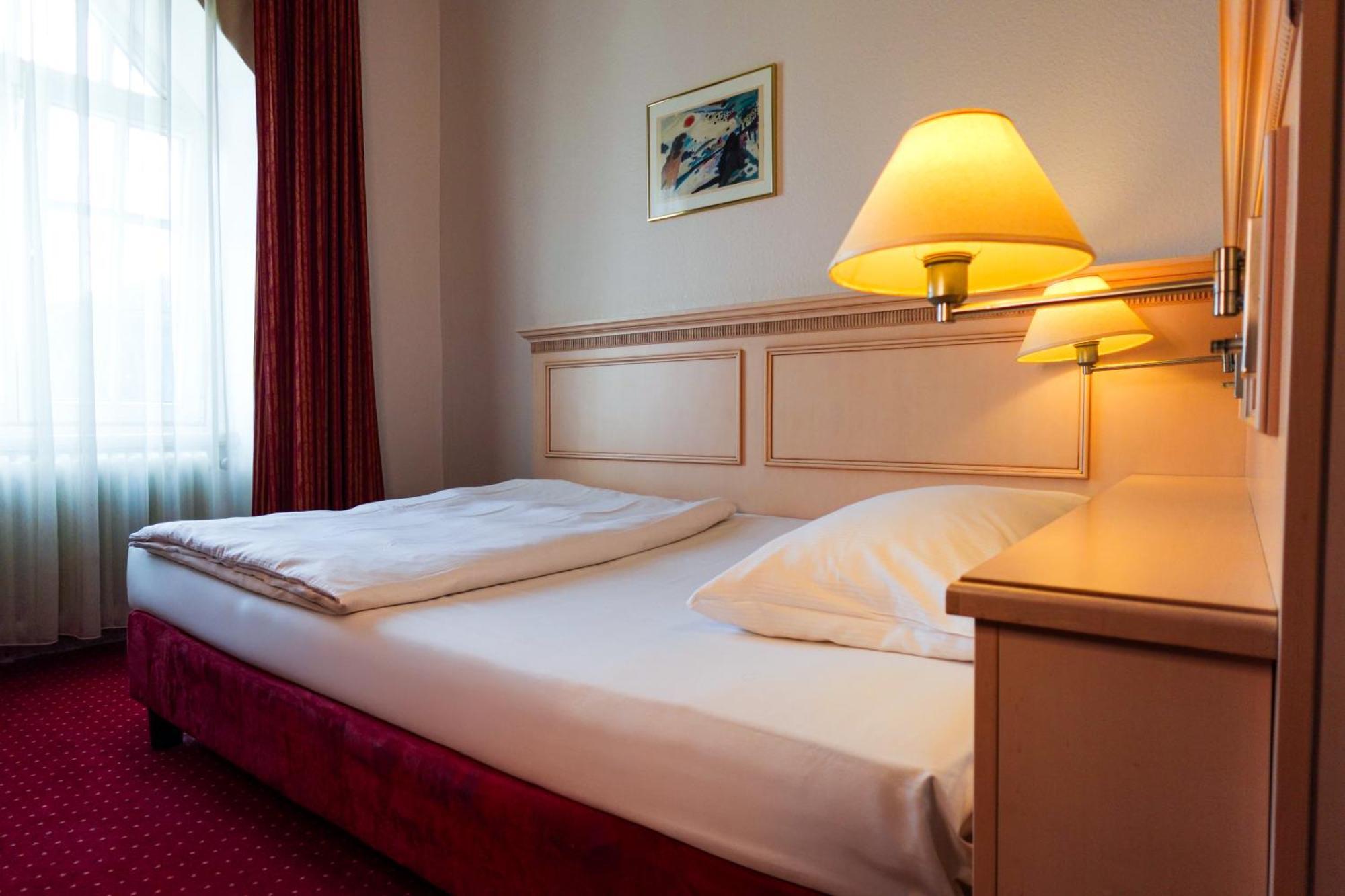 Hotel Casino Im Park Kamp-Lintfort Kültér fotó