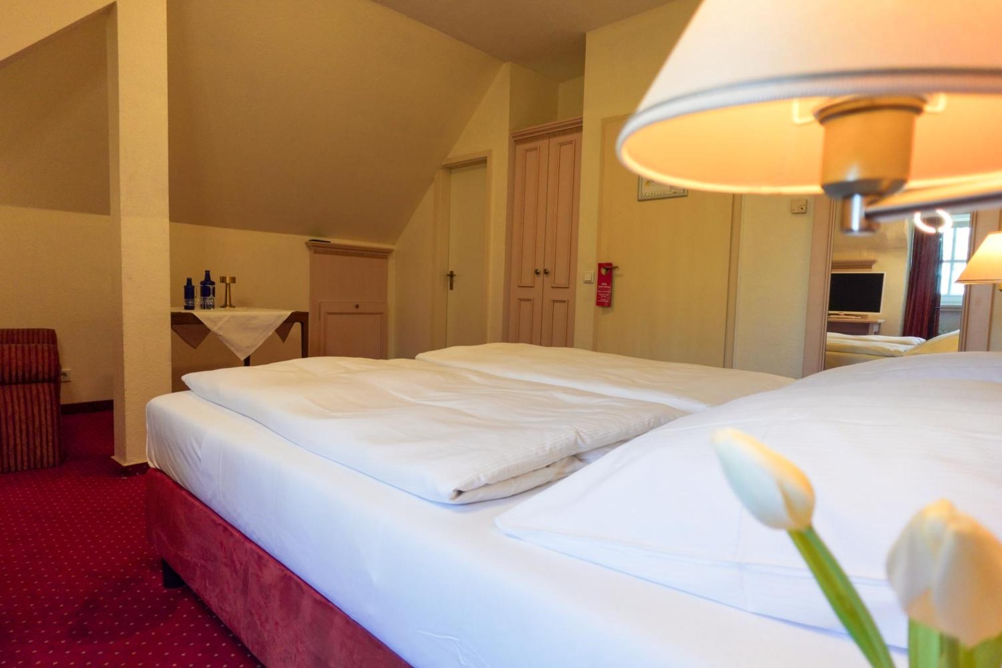 Hotel Casino Im Park Kamp-Lintfort Kültér fotó